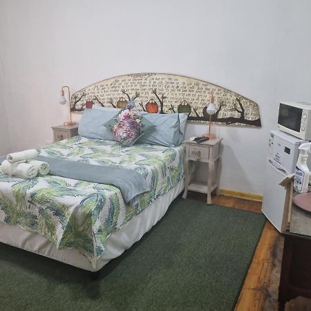 אליוואל נורת' Sondela Bed & Breakfast מראה חיצוני תמונה