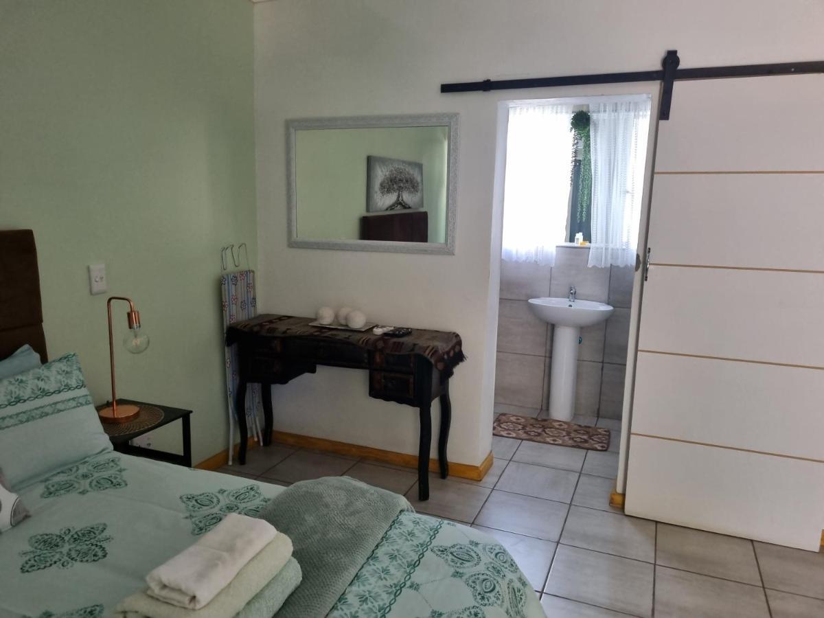 אליוואל נורת' Sondela Bed & Breakfast מראה חיצוני תמונה