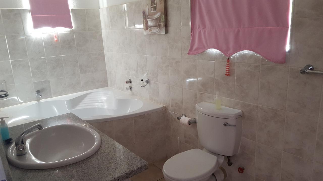 אליוואל נורת' Sondela Bed & Breakfast מראה חיצוני תמונה