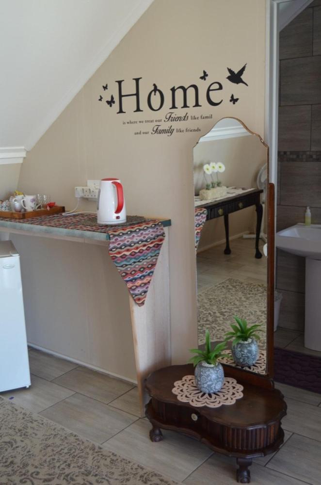 אליוואל נורת' Sondela Bed & Breakfast מראה חיצוני תמונה