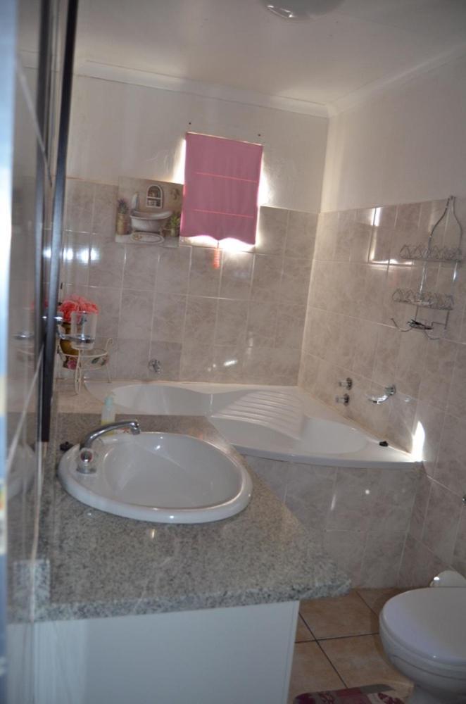 אליוואל נורת' Sondela Bed & Breakfast מראה חיצוני תמונה