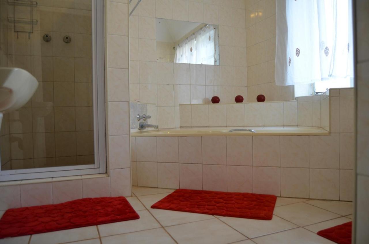אליוואל נורת' Sondela Bed & Breakfast מראה חיצוני תמונה